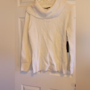 Elie Tahari Ivory Thick Cowl Neck Vintage Sweater - Size: L